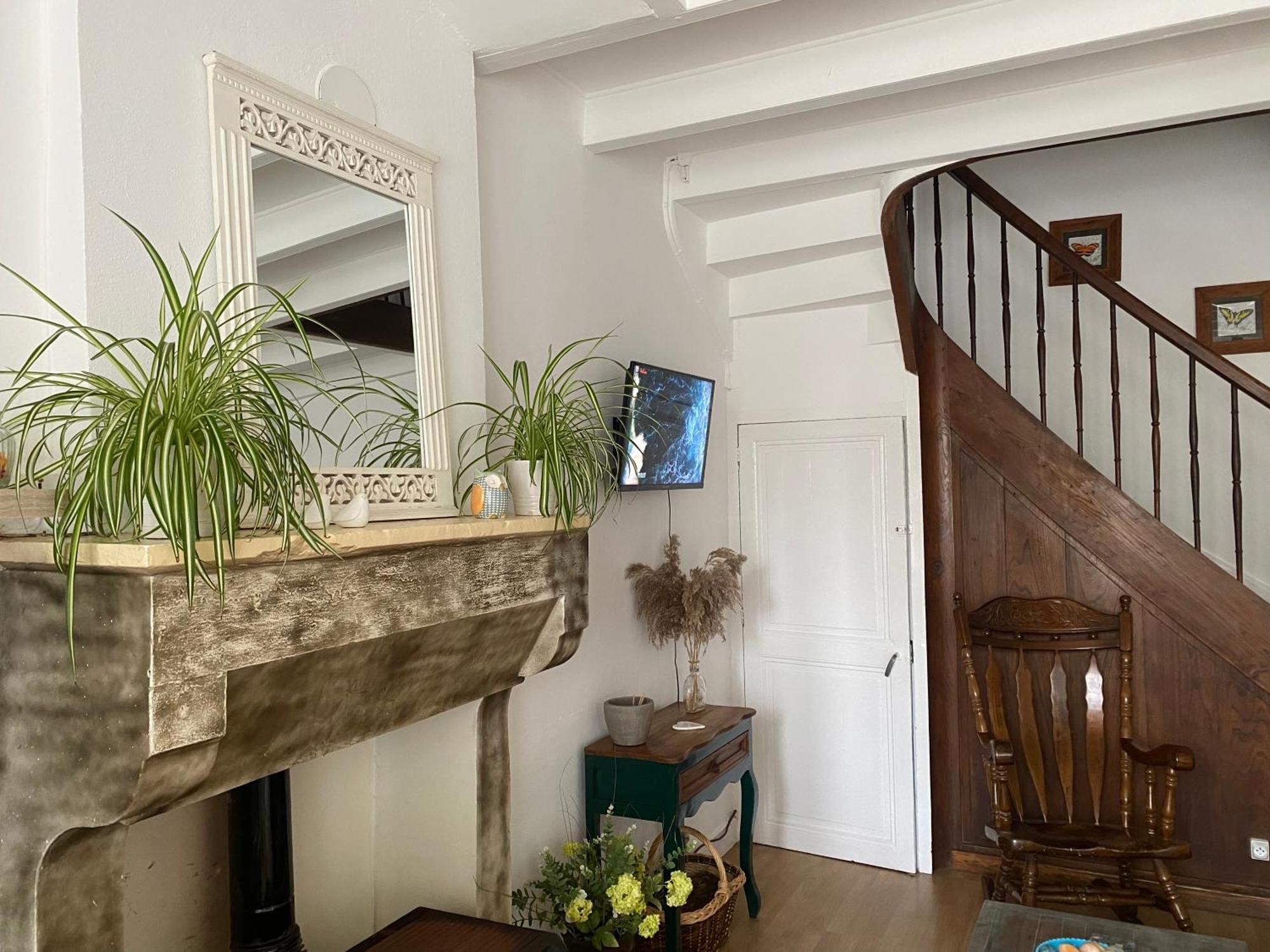 Le Petit Maison Villa Montemboeuf Luaran gambar